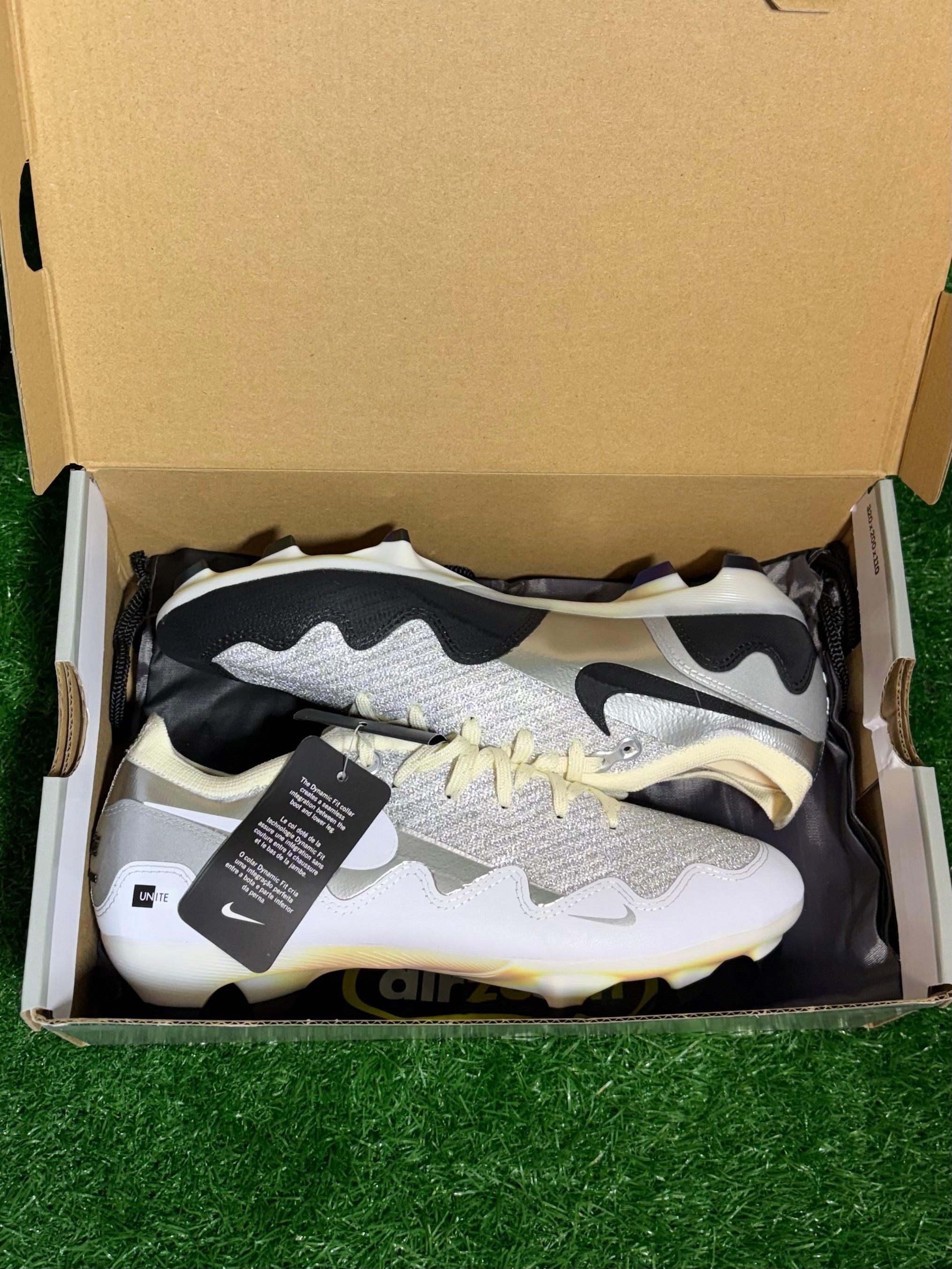 Soccer Cleats - Nike Mercurial Vapor - New With Box